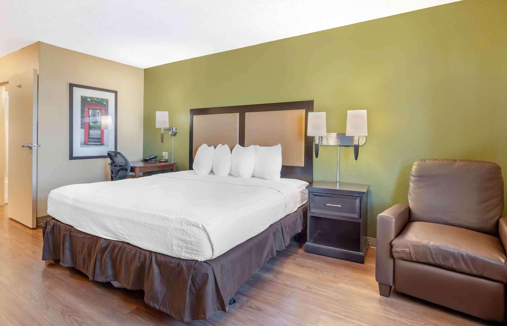 Extended Stay America Suites - Oakland - Emeryville Bagian luar foto