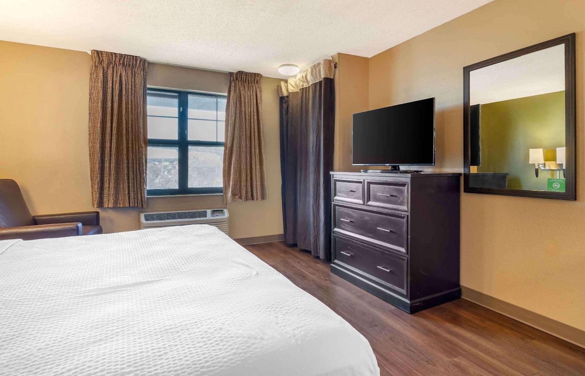 Extended Stay America Suites - Oakland - Emeryville Bagian luar foto